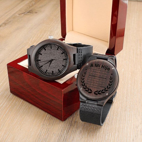 A mi hijo Amado - Los mejores capítulos de mi vida - Reloj de Madera Grabado Watches ShineOn Fulfillment 